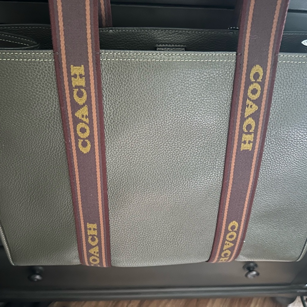 Coach Green Bag with Brown Straps xl